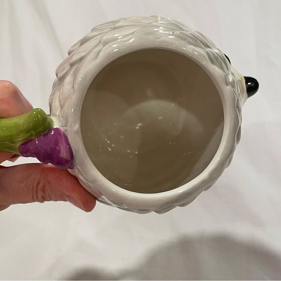 Porcupine mug with flower cute animal mug - Picture 4 of 10